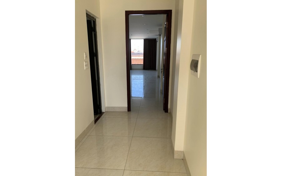 CHO THUÊ MBKD HÀNG ĂN, CÀ PHÊ, SPA PHỐ DOÃN KẾ THIỆN, THANG MÁY, 7 T, 95 TRIỆU.